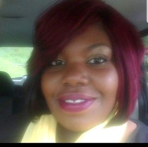 Meet your Posher, Sondra